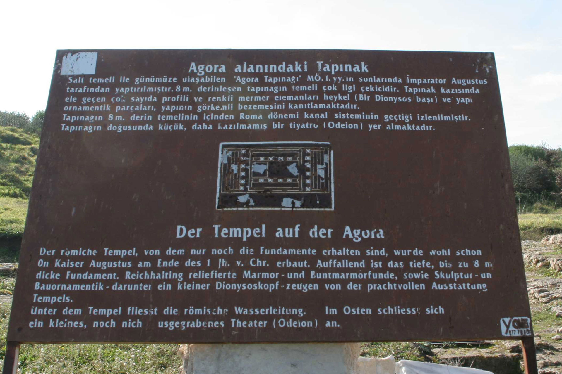 Tempel auf der Agora